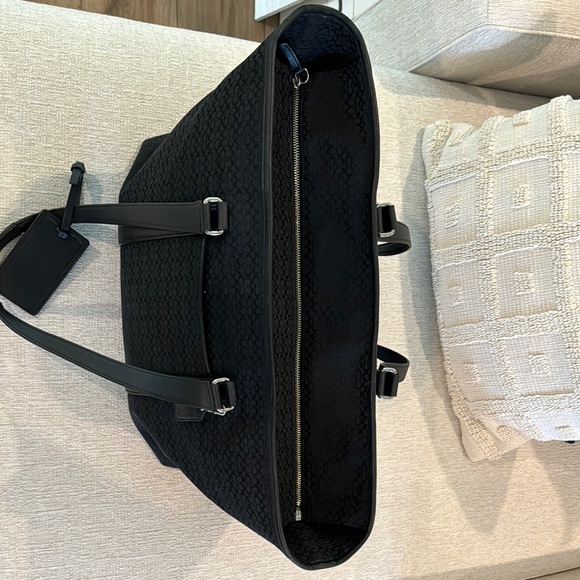 Coach Black Tote Bag - Picture 11 of 16